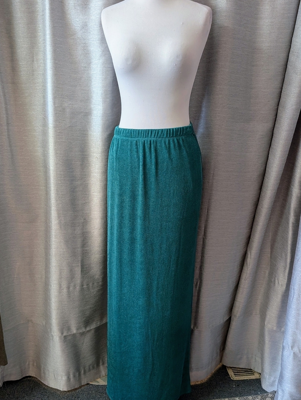 Wild Fable Skirt Straight Green Stretch Long Skirt M